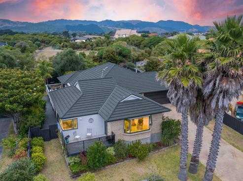 22 Kotuku Drive, Paraparaumu Beach
