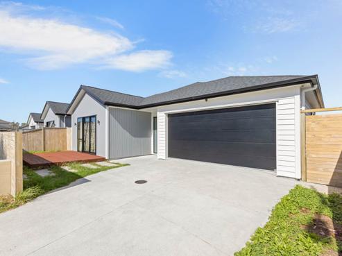 6 Silver Beech Street, Takanini