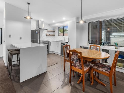 23 Great North Road, Kamo