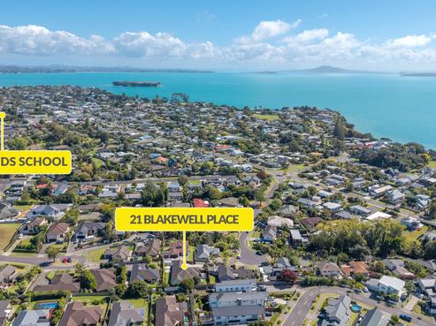 21 Blakewell Place, Beachlands