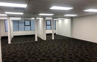 LEVEL 1 OFFICE WITH FITOUT
