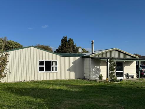 2196 State Highway 56, Longburn