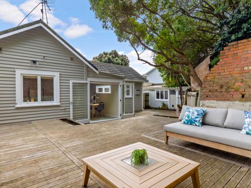 74 Para Street, Miramar