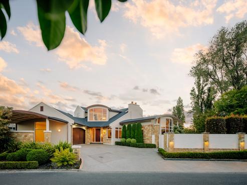5 Ashmore Court, Huntington