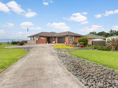 16A Mylindas Road, Whakatiwai