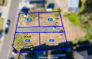 4&6  Mataki Way, Glen Eden