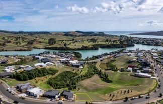 78 Rangitahi Road, Raglan