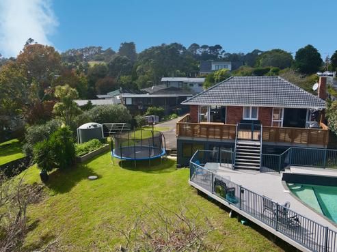 20 Burnham Road, Waitakere