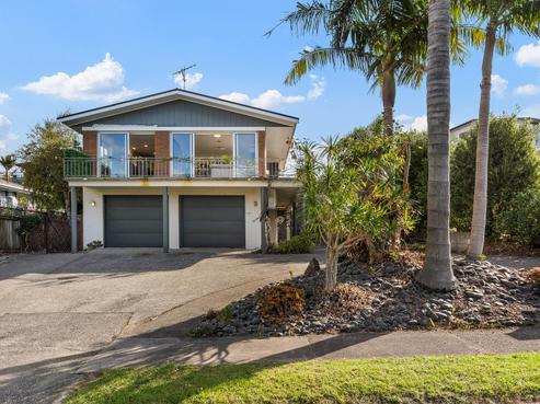 16 Mccrystal Avenue, Bucklands Beach