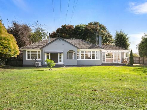 15 Rira Street, Marton
