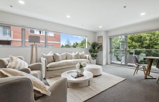 4 Wagener Place, Mount Albert