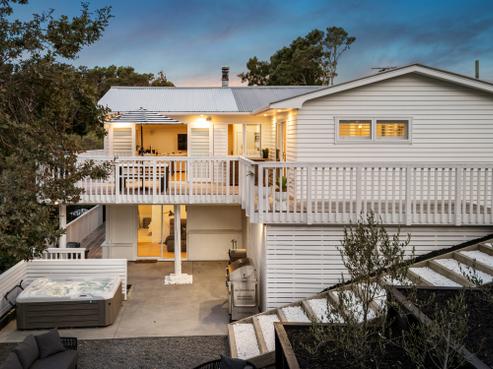 2 Beachlands Road, Beachlands