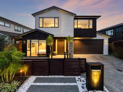 17 Tawatawa Street, Long Bay