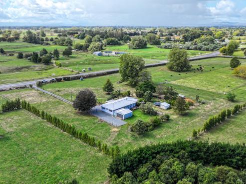 1121 Gordonton Road, Gordonton