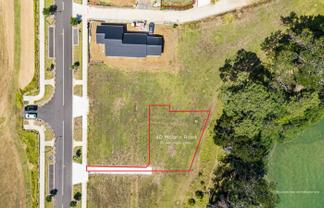 4D McLarin Road, Glenbrook