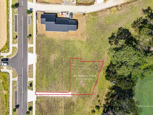 4D McLarin Road, Glenbrook