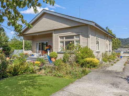 54 Crampton Road, Reefton