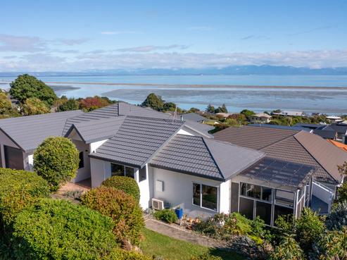 64 Tresillian Avenue, Marybank