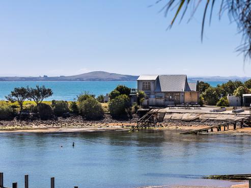 169 Haven Street, Moeraki