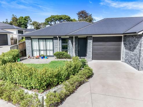 2/7 Corrin Street, Melville