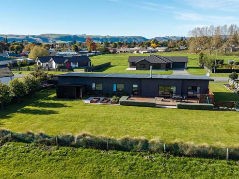 28 Ayr Street, Fairlie