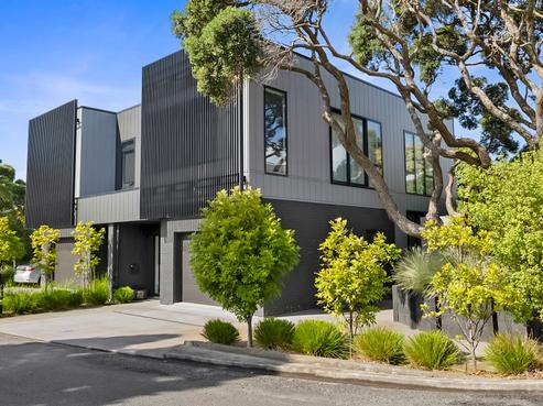 30C Waiwaka Terrace, Strandon