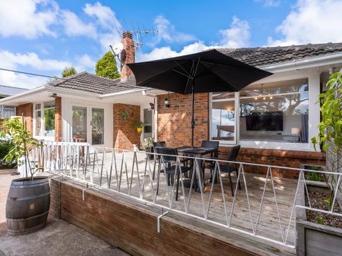 1/231 Eskdale Road, Birkenhead