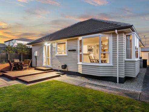 1/12 Bentley Street, Russley
