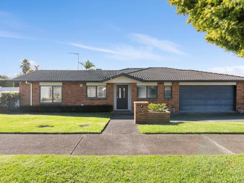 15 Kohanga Road, Mangere Bridge