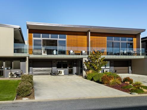 12 Daytona Avenue, Cromwell