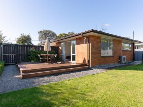 2/18 School Road, Halswell