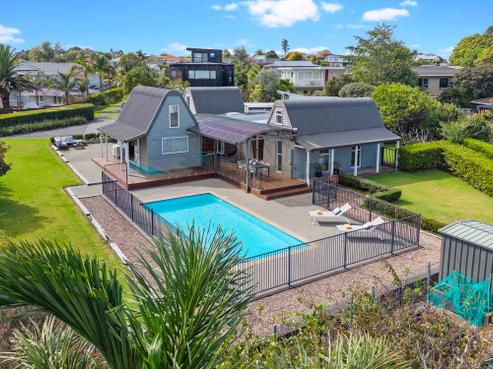 10 Treeway, Sunnyhills