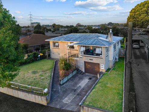 43 Clayton Avenue, Otara