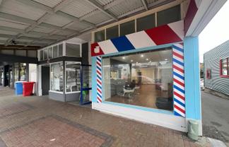 Cute Retail Shop in Marsden Village