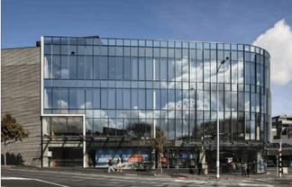 Premium CBD Corner Office