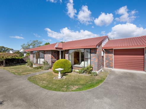 55 Brooklyn Drive, Redwoodtown