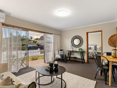 1B The Circle, Manly