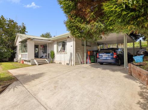 80 Welcome Bay Road, Welcome Bay