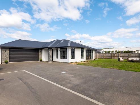 12 William Dale Place, Wakefield
