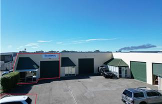 Investment Industrial Unit in Wigram