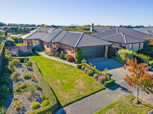 8 Barley Mow, Leeston