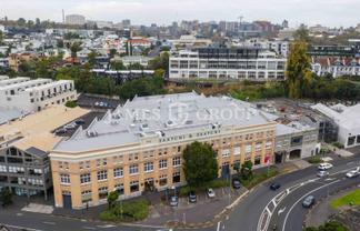 ELEVATE YOUR BUSINESS IN THE SAATCHI BUILDING