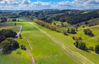 674 Marlow Road, Maromaku