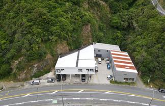 Combo Office / Workshop in Kaiwharawhara, Wellington