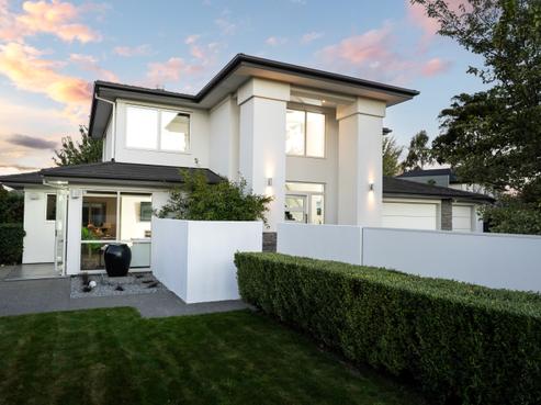 11 Rivers Edge, Northwood