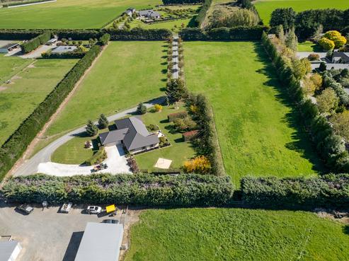 558 Sandy Knolls Road, West Melton