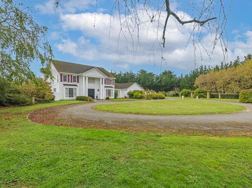 835 Mount Stewart Halcombe Road, Halcombe