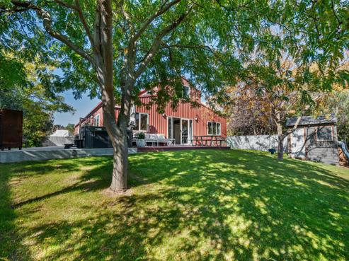 16 Athenry Road, Alexandra