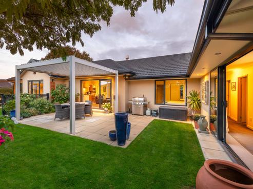 7 Clydesdale Court, Wanaka