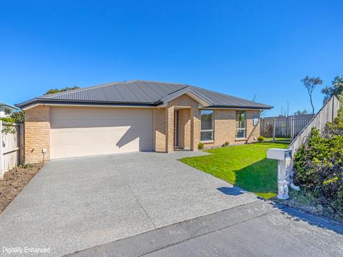 23 Stillwater Avenue, Burwood